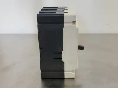 USED CUTLER-HAMMER EHD3030