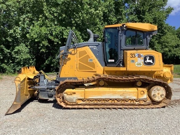 USED 2018 Deere 850L WLT