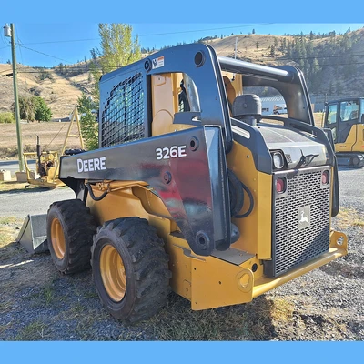 Used 2014 JOHN DEERE 326E Skid Steer Loaders British Columbia CA | Savona Equipment LTD #1505785