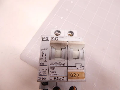 Used F&G _UNKNOWN_ Circuit Breakers Texas US | OCO Industrial #1673315