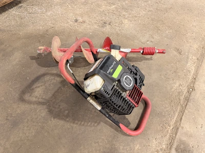 Used EARTHQUAKE E43 AUGER Post Hole Diggers Michigan US | Miedema Asset Management Group #1483360