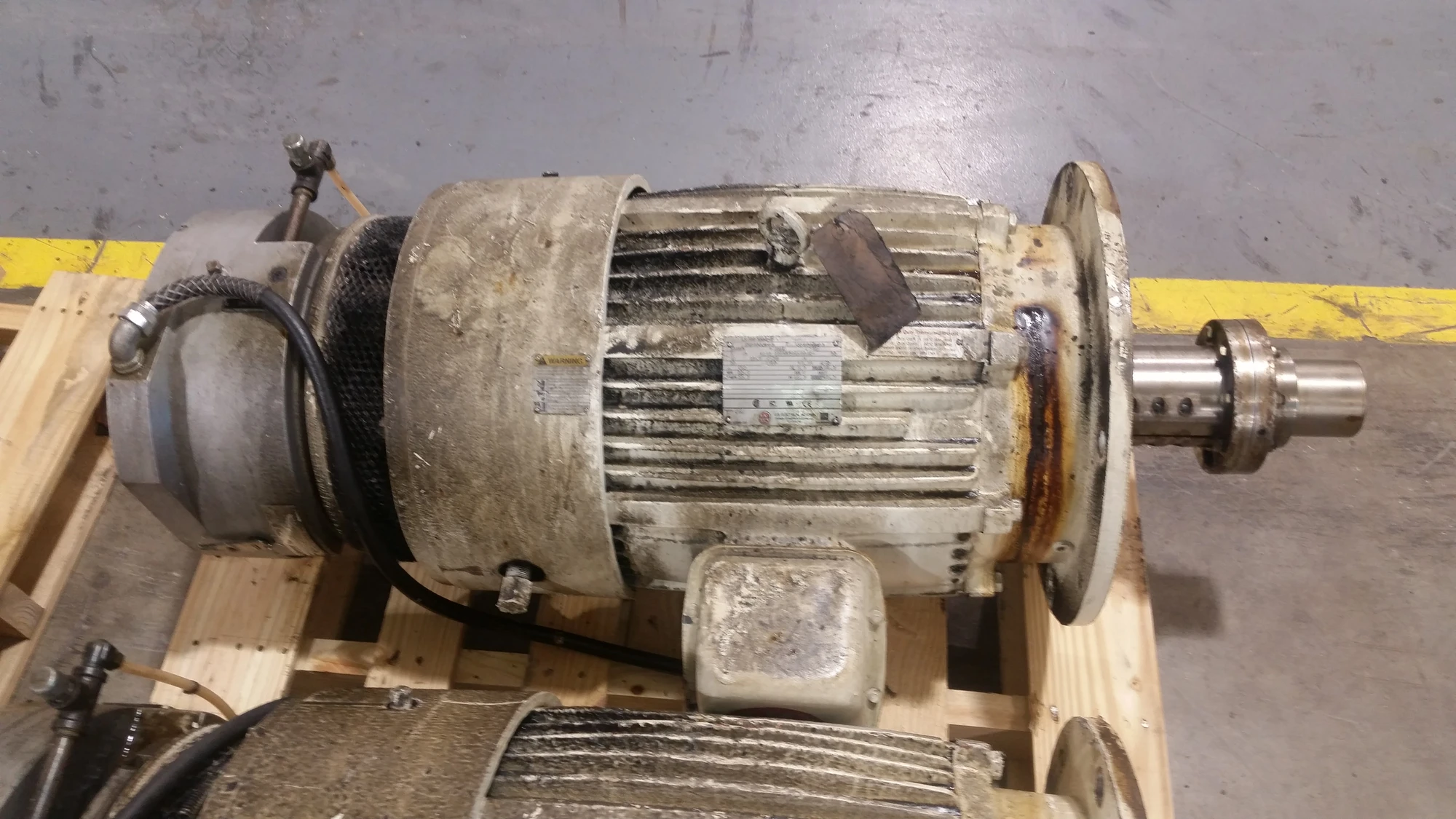 US Motors 15HP; 1185RPM; 460V; Frame: 324UD C12 99011297-001R-02