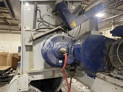 USED 2013 LINDNER 2200 SINGLE SHAFT SHREDDER