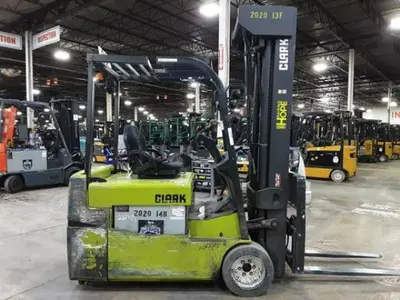 USED 2020 CLARK TMX25