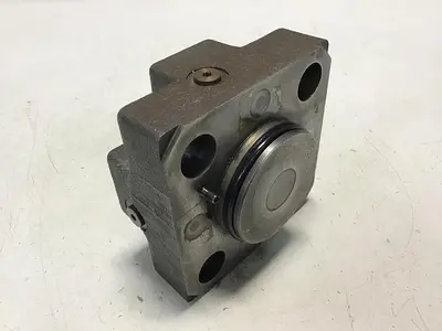 USED VICKERS CVCS32D1S210S20