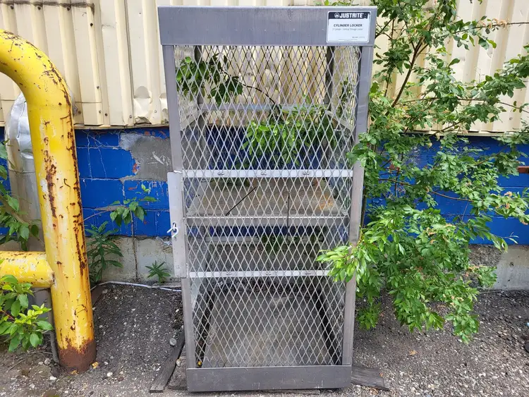 Used JUSTRITE 23010 Shipping Supplies British Columbia CA | Lenmark #278223