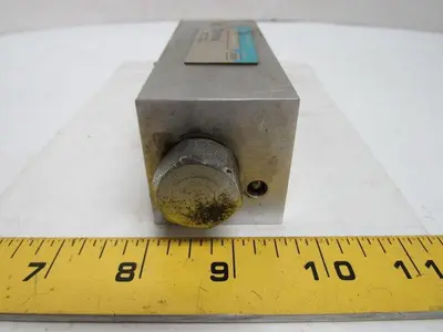 Dynex S8642-D03-A-V-21 Sandwich Control Valve Aluminum Body D03 CETOP 3