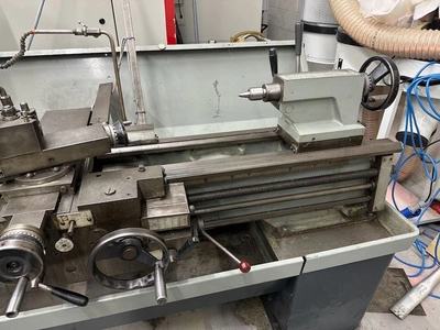 USED COLCHESTER TRIUMPH 2000