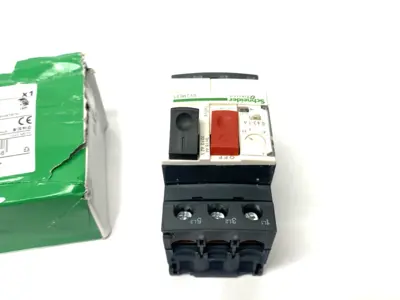 New | in-Stock Schneider Electric Schneider Electric GV2ME05 TeSys Starters Michigan US | Maverick Industrial Sales #1400662