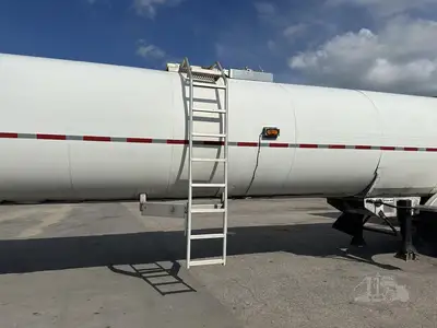 Used 2004 POLAR _UNKNOWN_ Tanker Trailers Indiana US | Lakeshore Equipment Sales #1546607