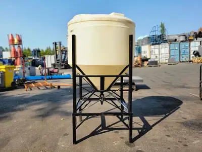 Plastic Hopper Tank