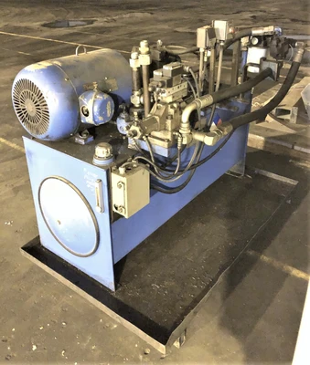 40 Ton Custom Press • Used Custom 4 Column Press