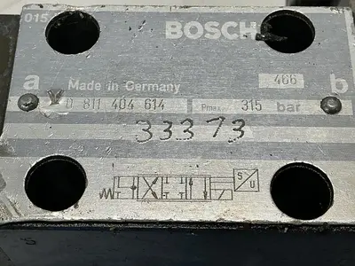 USED BOSCH 0 811 404 614