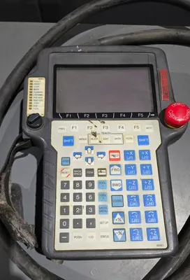 USED 2005 FANUC R2000IA/165F