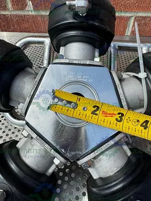 USED 5 ITT PURE FLO ADVANTAGE STAINLESS STEEL DIAPHRAGM VALVE W/ 1" SANITARY FITTING