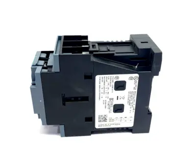3RT2028-1BB40 | Siemens  Contactor 3PH 3P 18.5kW 38A 24VDC 400V - Used