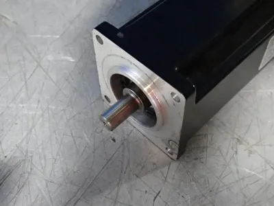 USED KOLLMORGEN AKM24DENBN200