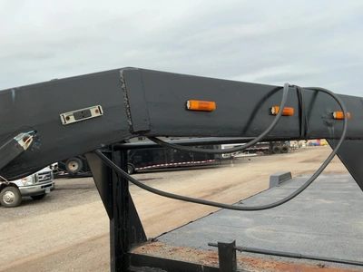 Used 2006 KAUFMAN 36' TANDEM AXLE GOOSENECK Gooseneck Cargo Trailers Michigan US | Miedema Asset Management Group #1769393