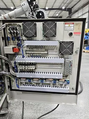 USED YASKAWA MOTOMAN ES165D