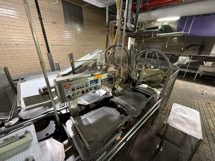 Used CRYOVAC 8600B Vacuum Sealers Illinois US | M&M Equipment Corp. #1335500