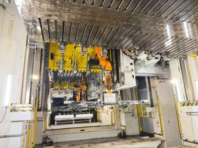 USED 2014 SCHULER SCHULER SSL4-2500-5.0X2.5-1300 / SSL4-1200-5.0X2.5-1300 PRESS