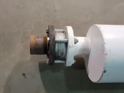 Water Baffle w/ Ball Valve