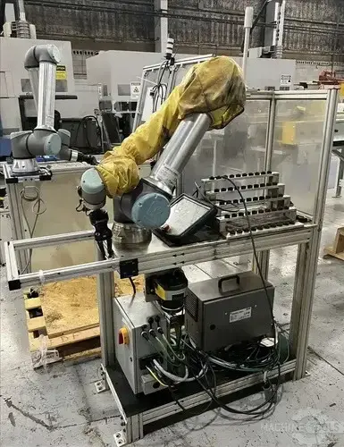 Used 2020 UNIVERSAL ROBOTS UR10E Robots Illinois US | Perfection Global, LLC. #1278753