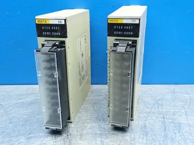 USED OMRON C200HOD212