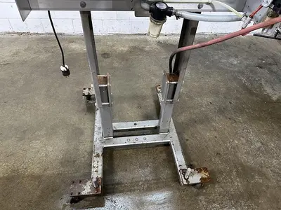 USED 2001 BARRY-WEHMILLER THIELE RECIPROCATING PLACER
