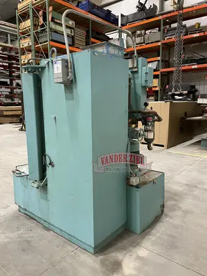 Used TYPHOON _UNKNOWN_ Washers Michigan US | Vander Ziel Machinery Sales #482922