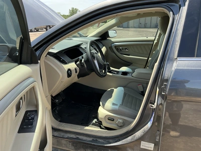 USED 2018 FORD TAURUS