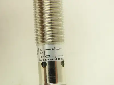 Micro Detectors AM1-A0-4H Inductive Proximity Switch 10-30VDC 12mm OD x 75mm OAL