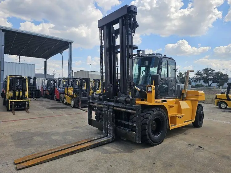 Used 2018 HYUNDAI 160D-9 Internal Combustion Forklifts: Pneumatic Tire Illinois US | Somerset Equipment Sales #1546265