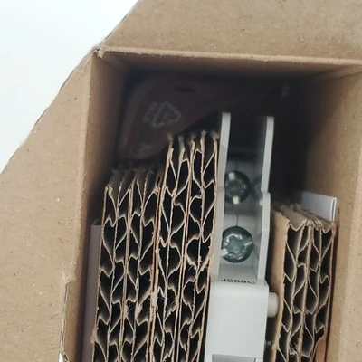 NEW Eaton WMZTAUX