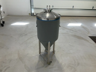 Used SPIKE BREWING CF15 CONICAL FERMENTER/UNITANK WITH INSULATED CONICAL JACKET 18 GALLONS Brewing Equipment Michigan US | Miedema Asset Management Group #1580107