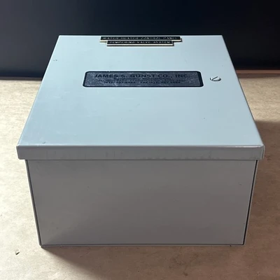 NEW James S Gunst Co 3A905