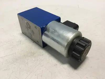 USED REXROTH 4WE6Y262EG12N9K4