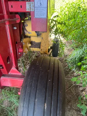 NEW HOLLAND 648 Balers | Penncon Management, LLC (42)