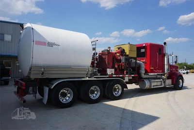 Used 2009 PETERBILT 367 Service & Utility Trucks Texas US | Roll Off Truck World #1491938