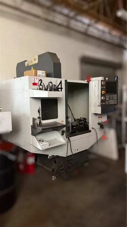 Used 2017 HAAS DM-2 Vertical Machining Centers Ohio US | Toolquip, Inc. #1231252