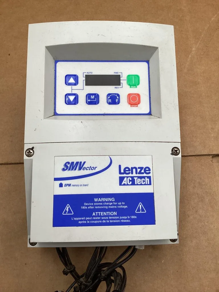 Lenze AC Tech ESV751N04TXC SMVector Processor