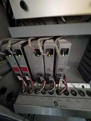 2013 HAAS VF-4SS Vertical Machining Centers | Lion Machinery (5)