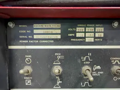 USED LINCOLN SQUAREWAVE TIG355