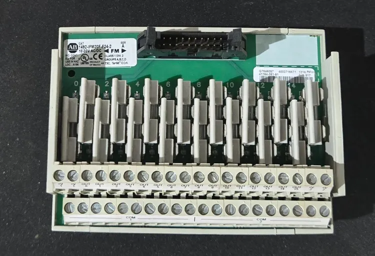 Used ALLEN BRADLEY 1492-IFM20F-F24-2 Misc Electrical & Power Parts Michigan US | iGAM Industrial Marketplace #327498