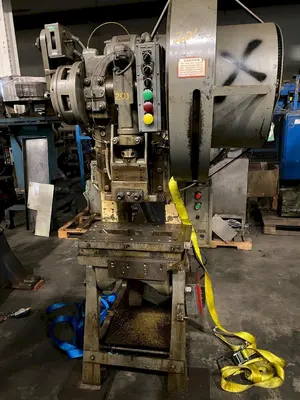 USED PERKIN 28T