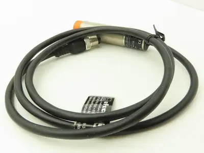 IFM Efector IG5932 Proximity Sensor Switch Capacitive 18mm IGA3008-ANKG Lot of 2