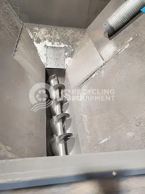 Unknown Manufacturer: Used Hopper with 3HP 10" Auger