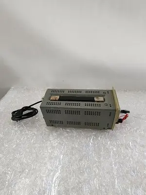 LAMBDA LP-410-FM PORTABLE BENCHTOP POWER SUPPLY