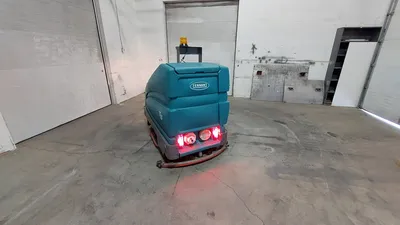 2009 TENNANT T15 FLOOR SCRUBBERS | Platinum Group (5)