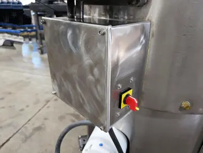 SAVAGE 450 CM Chocolate Conditioner | Harvest Equipment and Fabrication Inc (24)